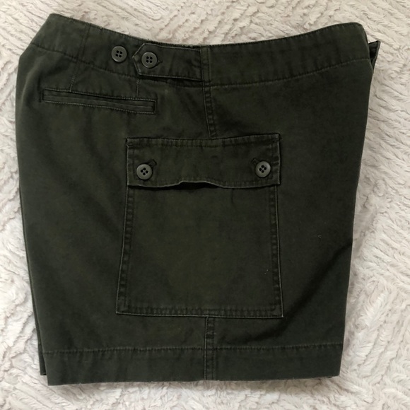 J. Crew chinos button fly cargo shorts Size 6 - Picture 1 of 16